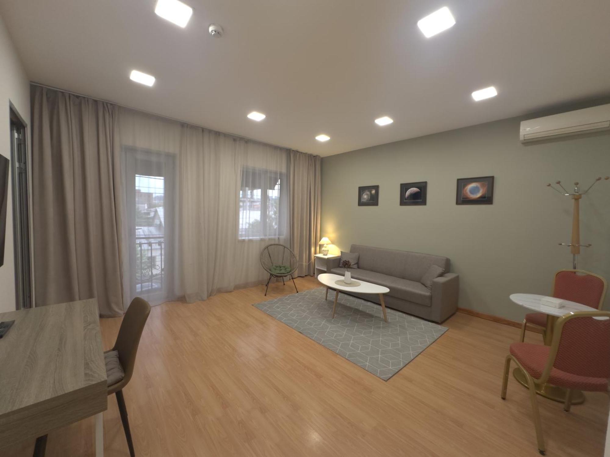 Rest Apartments By Nava Hotel エレバン エクステリア 写真