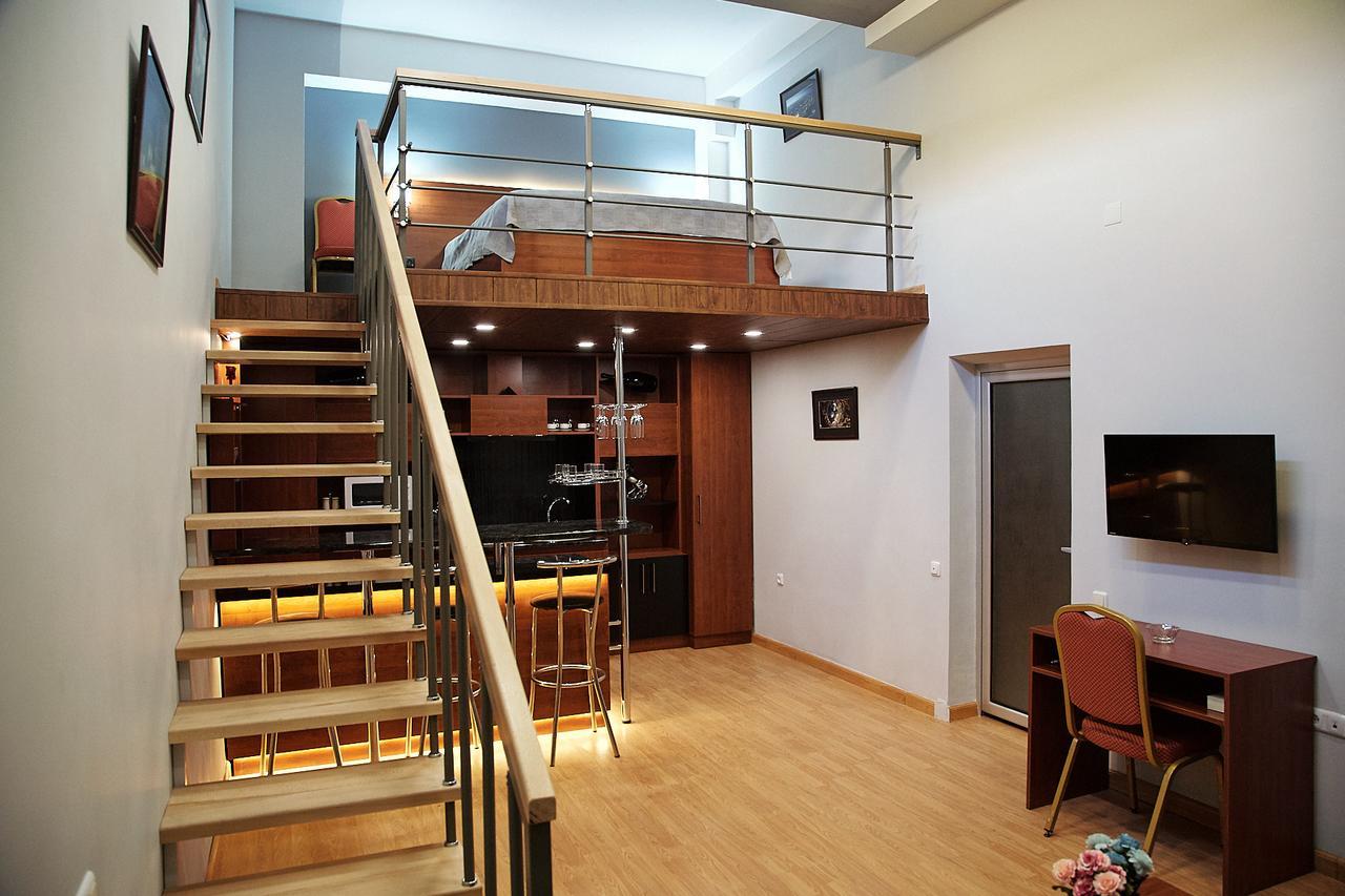 Rest Apartments By Nava Hotel エレバン エクステリア 写真